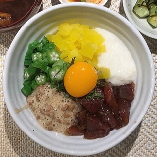 【見た目も味も完璧！】ばくだん丼